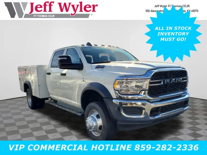 2024 Ram 5500 photo 1