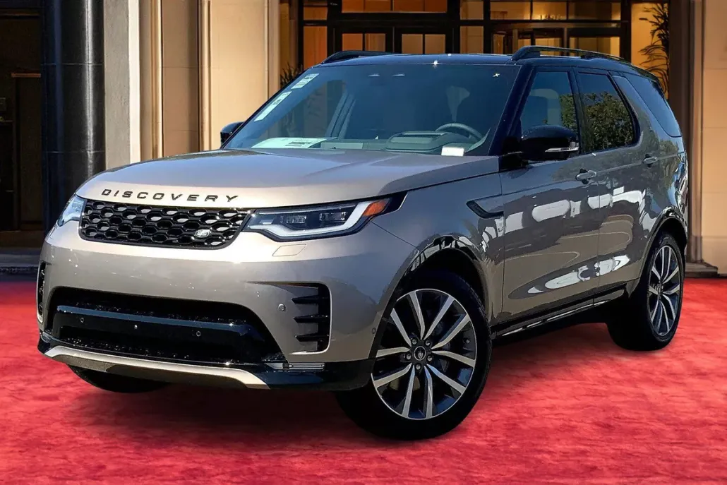 2025 Land Rover Discovery SE photo 1