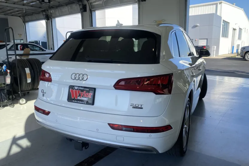 2018 Audi Q5 TFSI Premium Plus photo 1