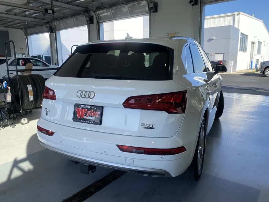 2018 Audi Q5 TFSI Premium Plus photo 1