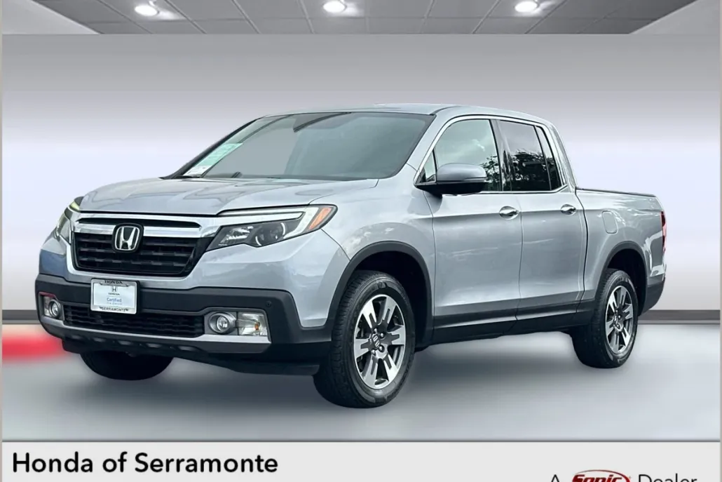 2017 Honda Ridgeline RTL-E photo 1