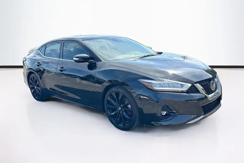 2019 Nissan Maxima SR photo 1