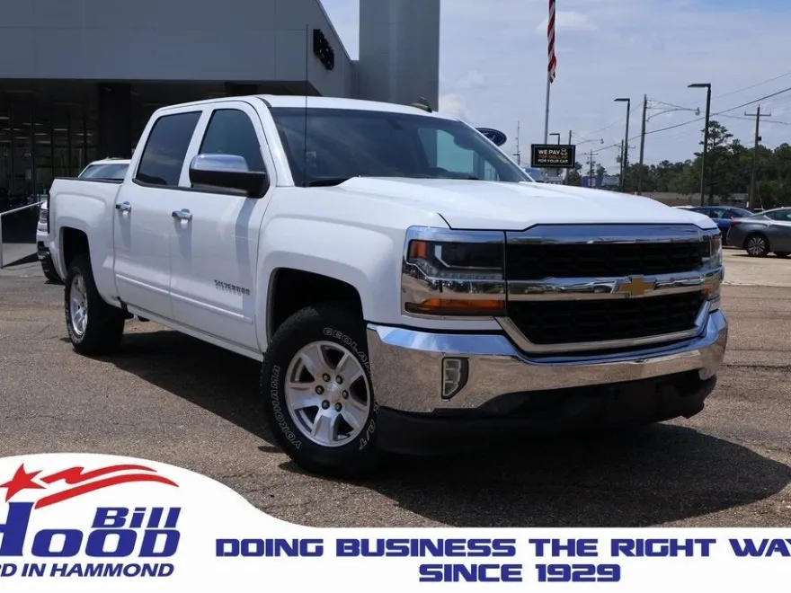2018 Chevrolet Silverado 1500 LT photo 1