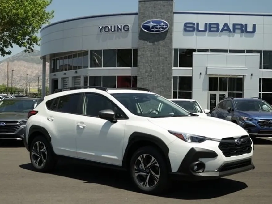 2025 Subaru Crosstrek Premium photo 1