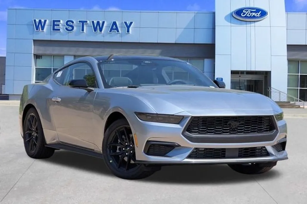 2025 Ford Mustang EcoBoost photo 1