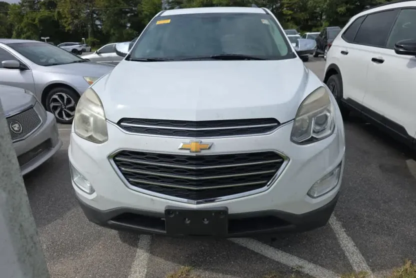 2016 Chevrolet Equinox LT photo 1