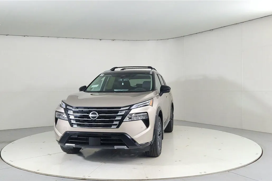 2026 Nissan Rogue Platinum photo 1