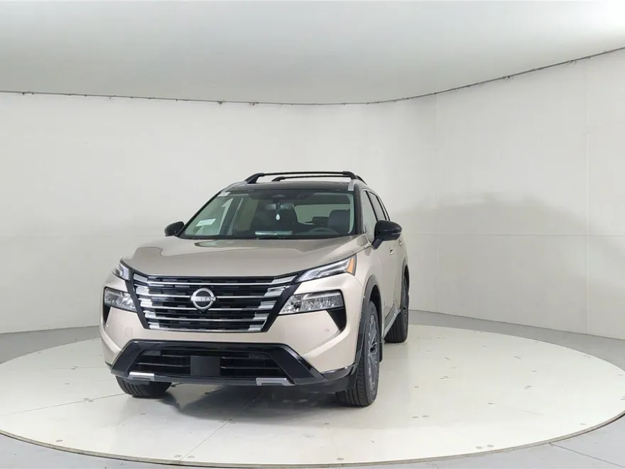 2026 Nissan Rogue Platinum photo 1