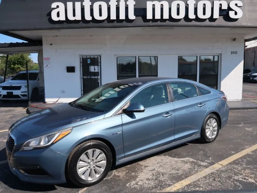 2016 Hyundai Sonata Hybrid Base photo 1
