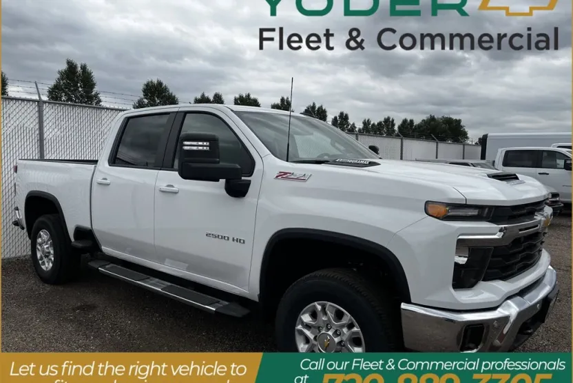 2025 Chevrolet Silverado 2500HD LT photo 1