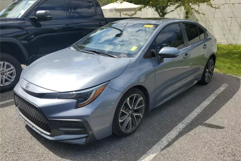 2021 Toyota Corolla XSE photo 1