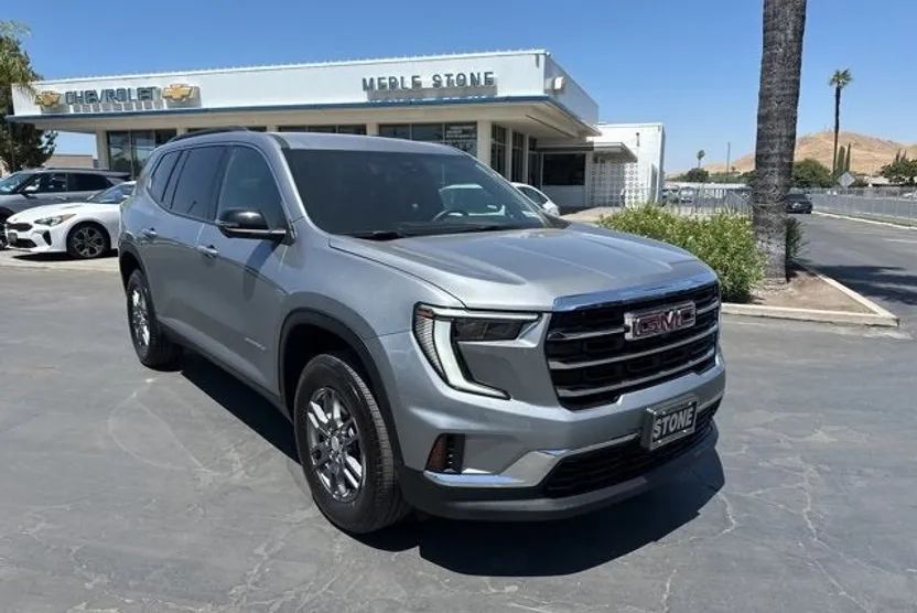 2025 Gmc Acadia Elevation photo 1