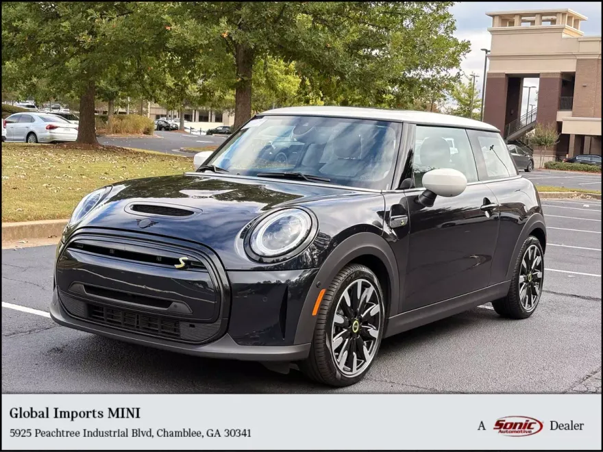 2024 Mini Cooper 2 Door Hardtop photo 1