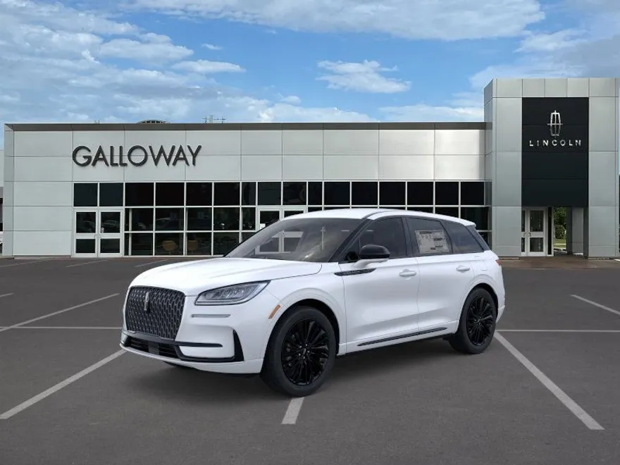 2025 Lincoln Corsair Premiere photo 1