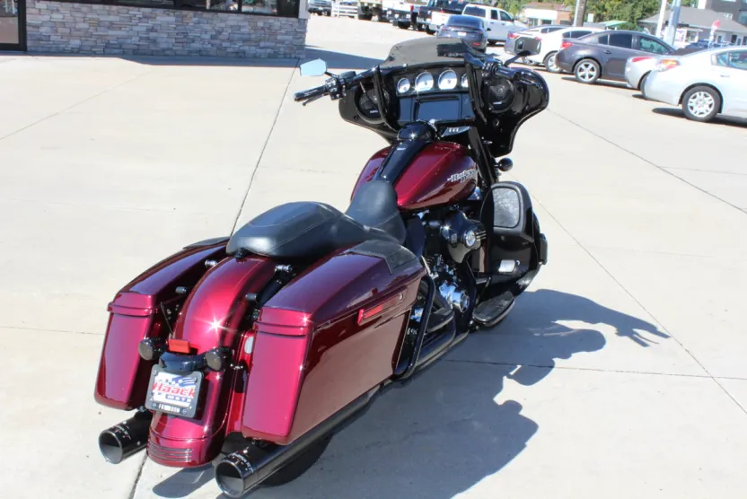 2014 Harley Davidson Street Glide Special FLHXS photo 1