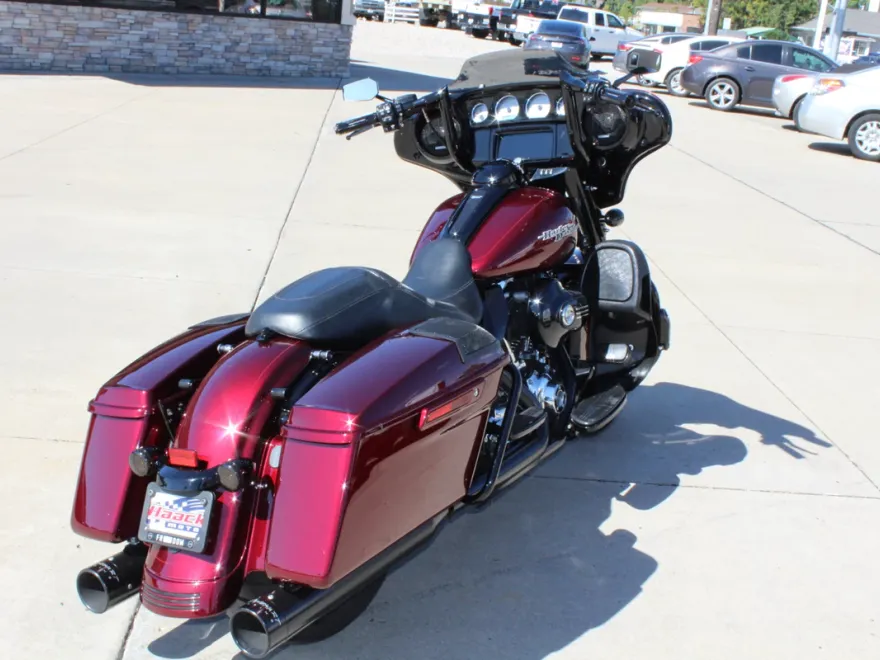 2014 Harley Davidson Street Glide Special FLHXS photo 1