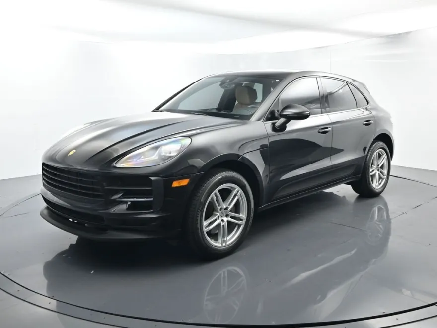 2020 Porsche Macan Base photo 1