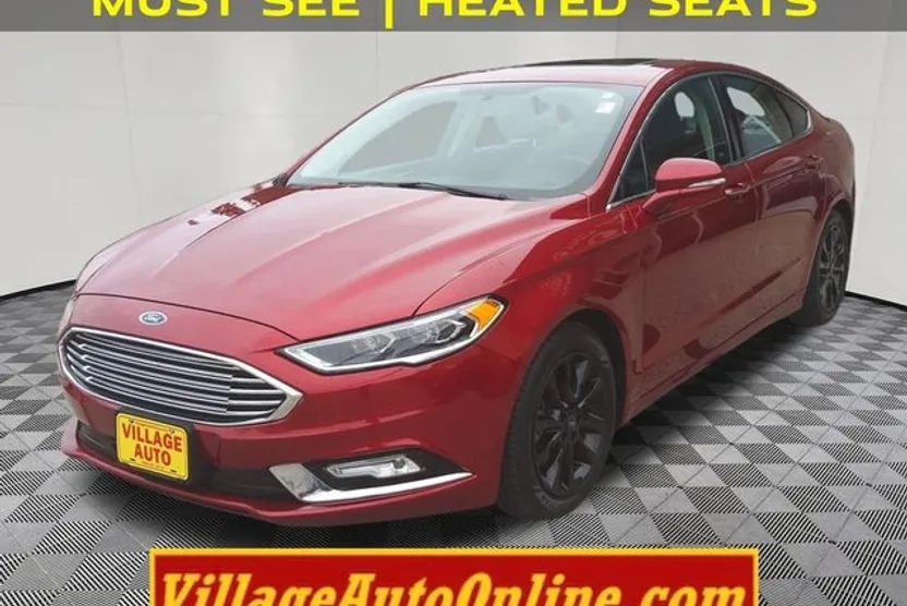 2017 Ford Fusion SE photo 1