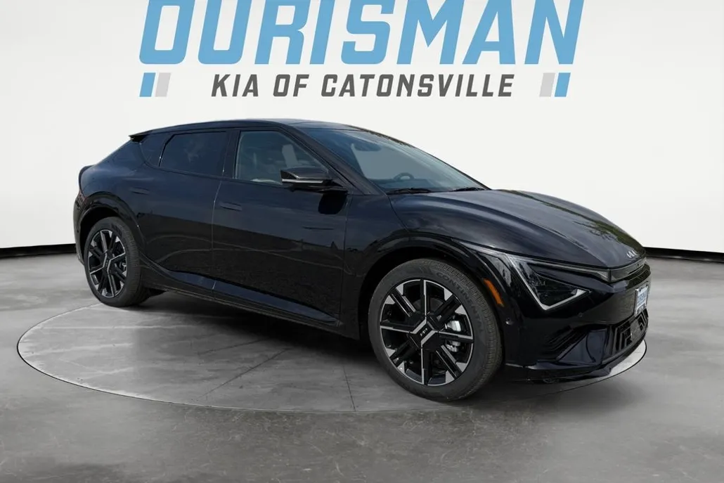 2025 Kia EV6 GT-Line photo 1