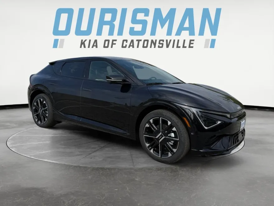 2025 Kia EV6 GT-Line photo 1