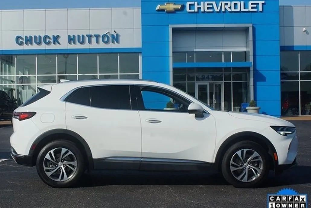 2023 Buick Envision Essence photo 1