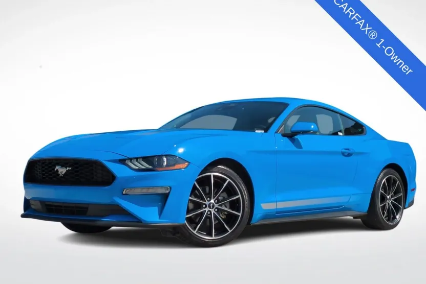 2022 Ford Mustang EcoBoost photo 1