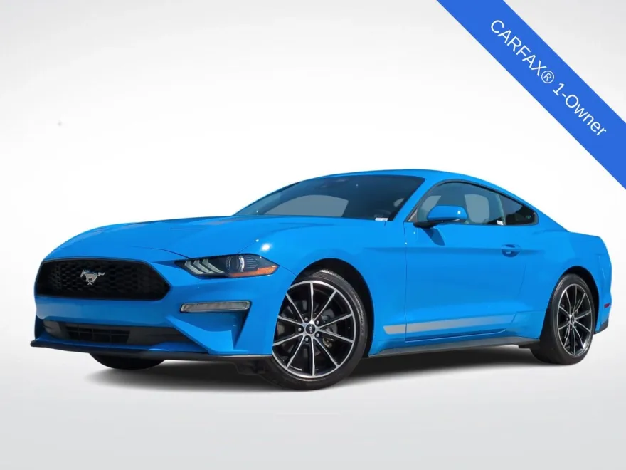 2022 Ford Mustang EcoBoost photo 1