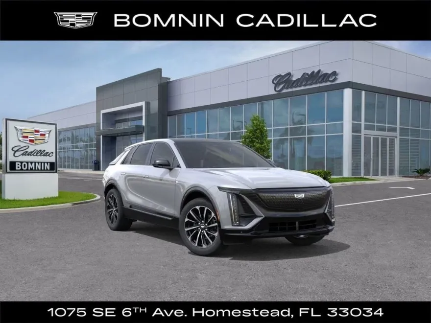 2025 Cadillac Lyriq Sport photo 1