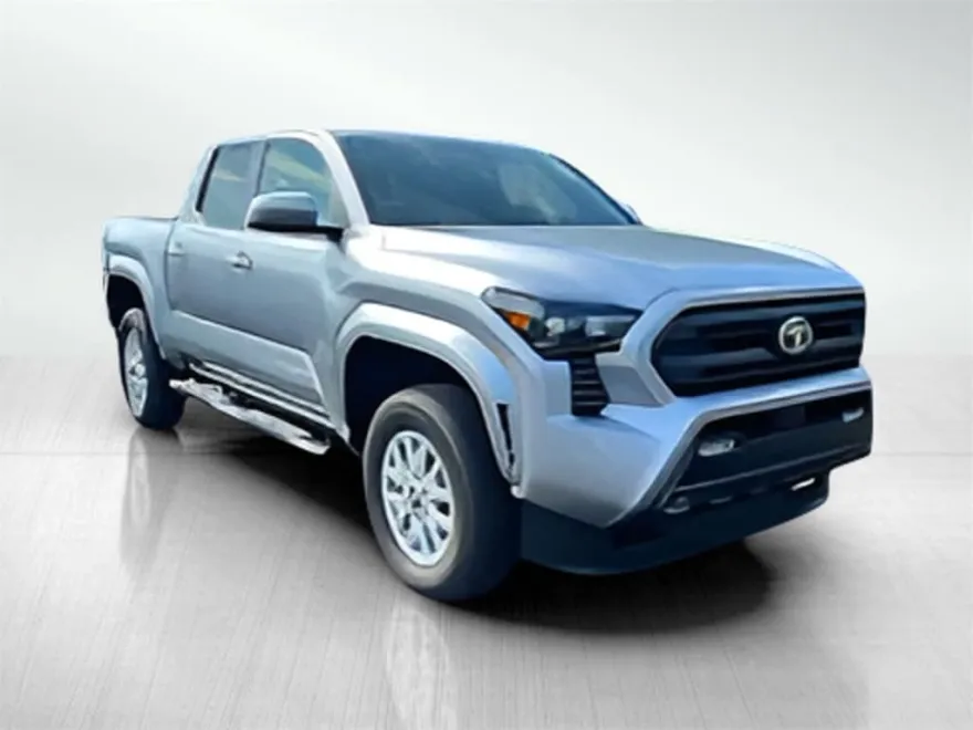 2024 Toyota Tacoma SR5 photo 1