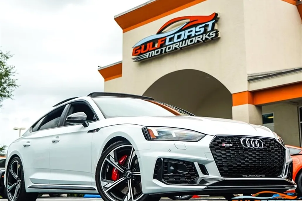 2019 Audi RS 5 photo 1