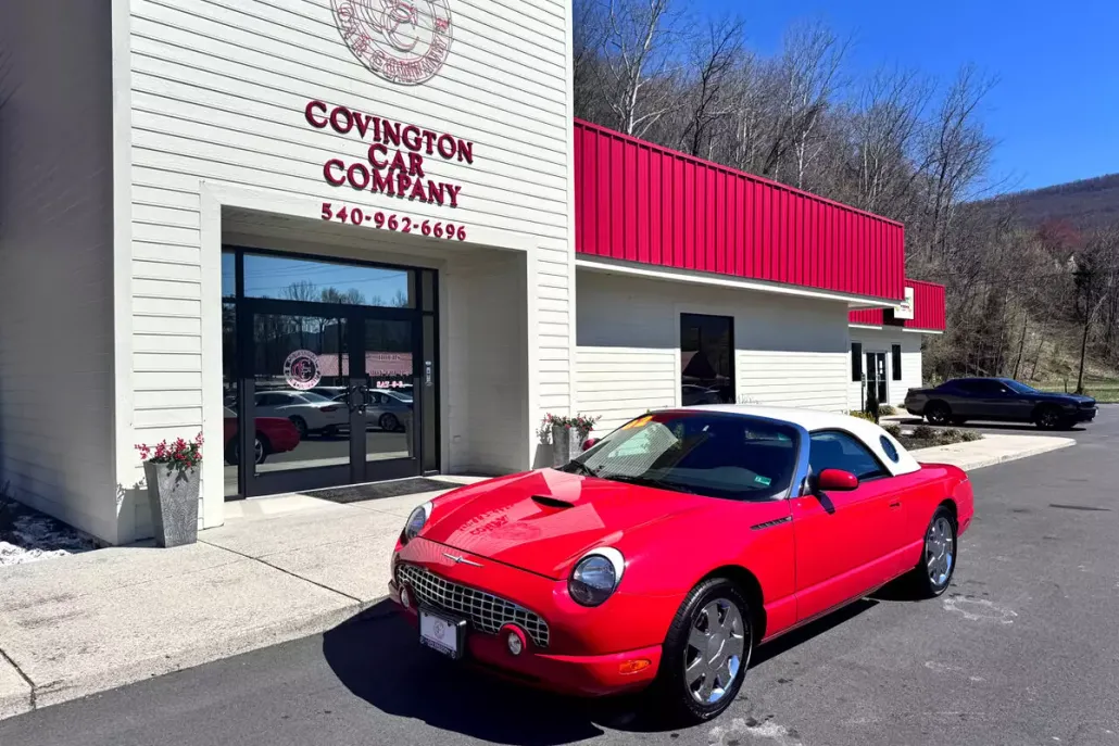 2002 Ford Thunderbird Deluxe photo 1