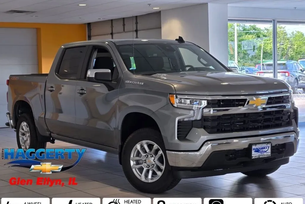 2026 Chevrolet Silverado 1500 LT photo 1