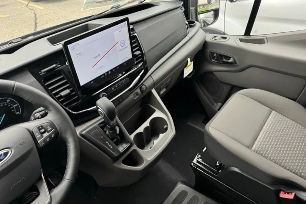 2025 Ford Transit photo 1