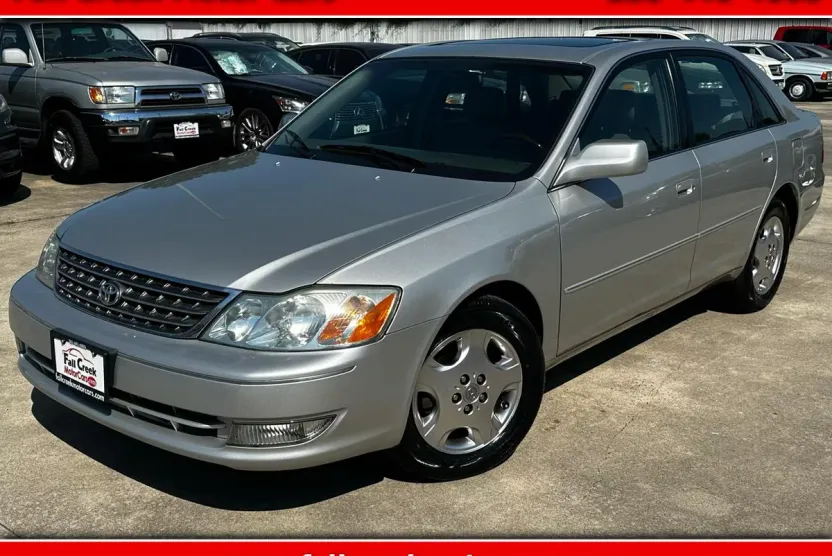 2003 Toyota Avalon XLS photo 1