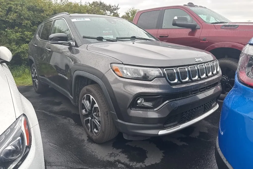 2022 Jeep Compass Limited photo 1