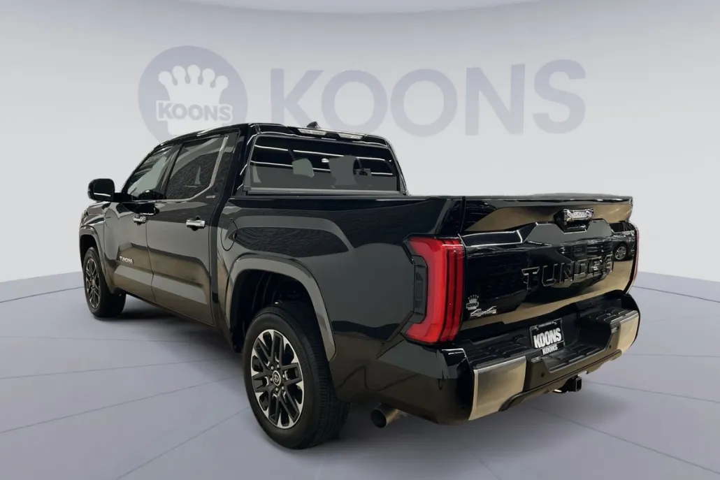 2024 Toyota Tundra Limited photo 1