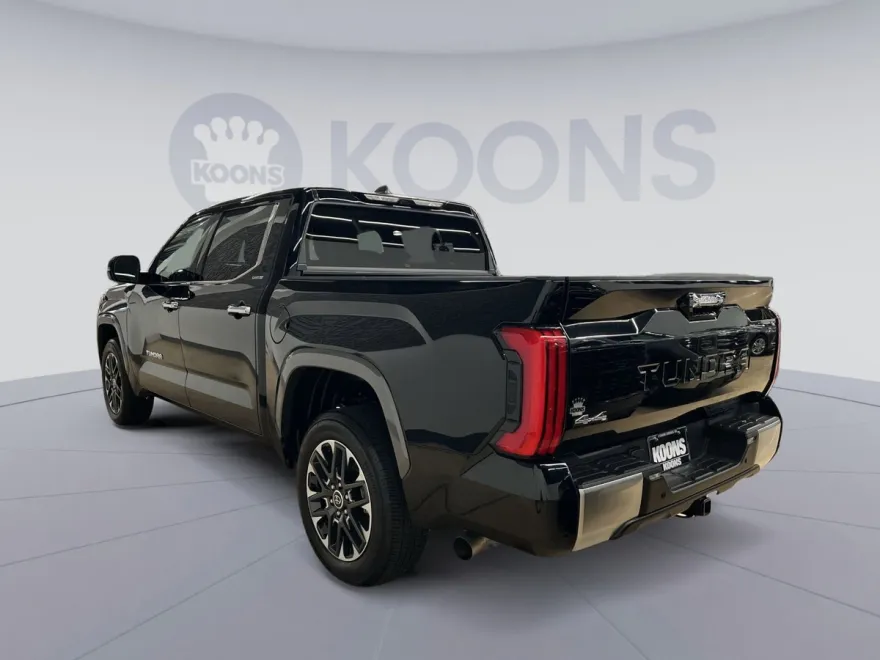 2024 Toyota Tundra Limited photo 1