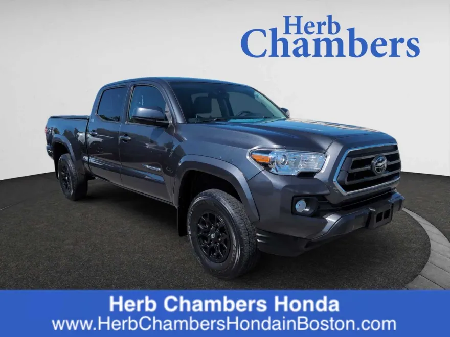 2022 Toyota Tacoma SR5 V6 photo 1