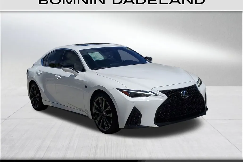 2023 Lexus IS 350 F SPORT photo 1