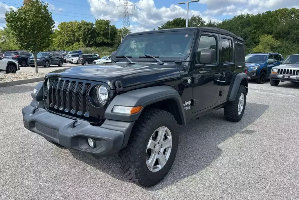 2018 Jeep Wrangler Unlimited Sport S photo 1