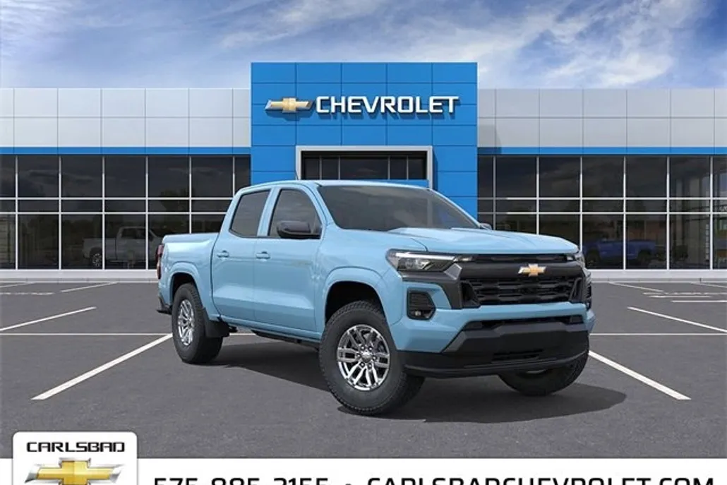 2026 Chevrolet Colorado LT photo 1