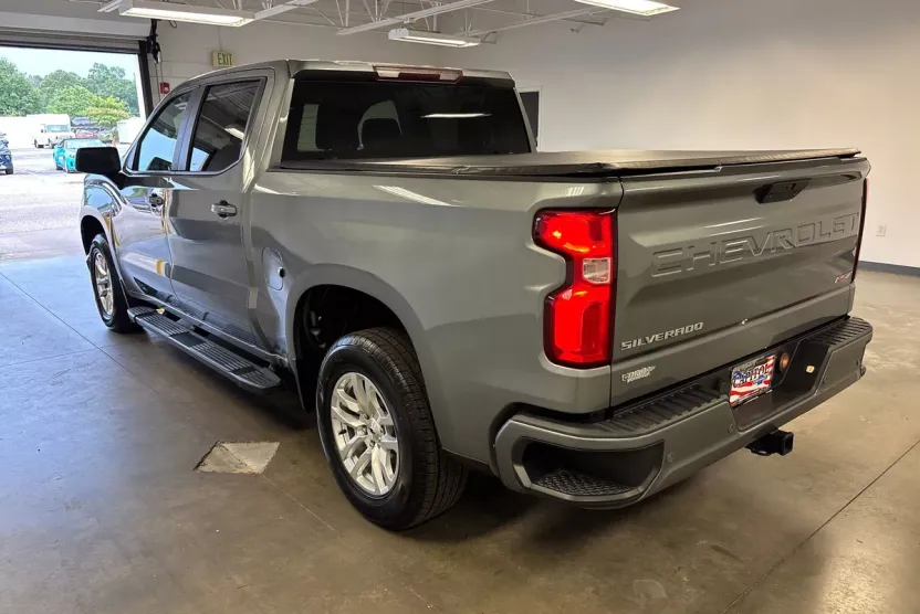 2019 Chevrolet Silverado 1500 RST photo 1