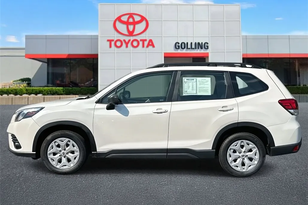 2022 Subaru Forester Base Sport photo 1