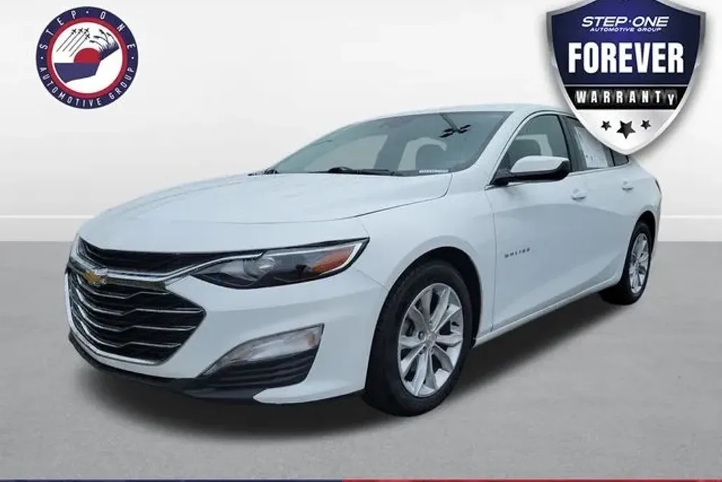 2025 Chevrolet Malibu 1LT photo 1