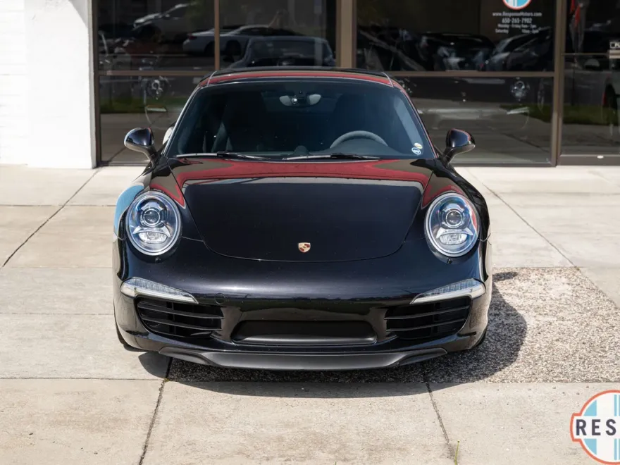 2014 Porsche 911 Coupe photo 2
