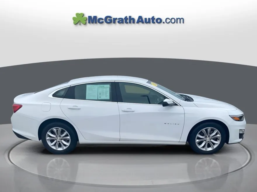 2023 Chevrolet Malibu 1LT photo 1