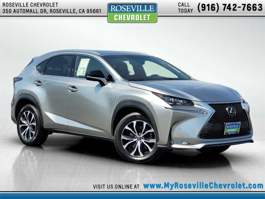 2017 Lexus NX 200t Luxury photo 1