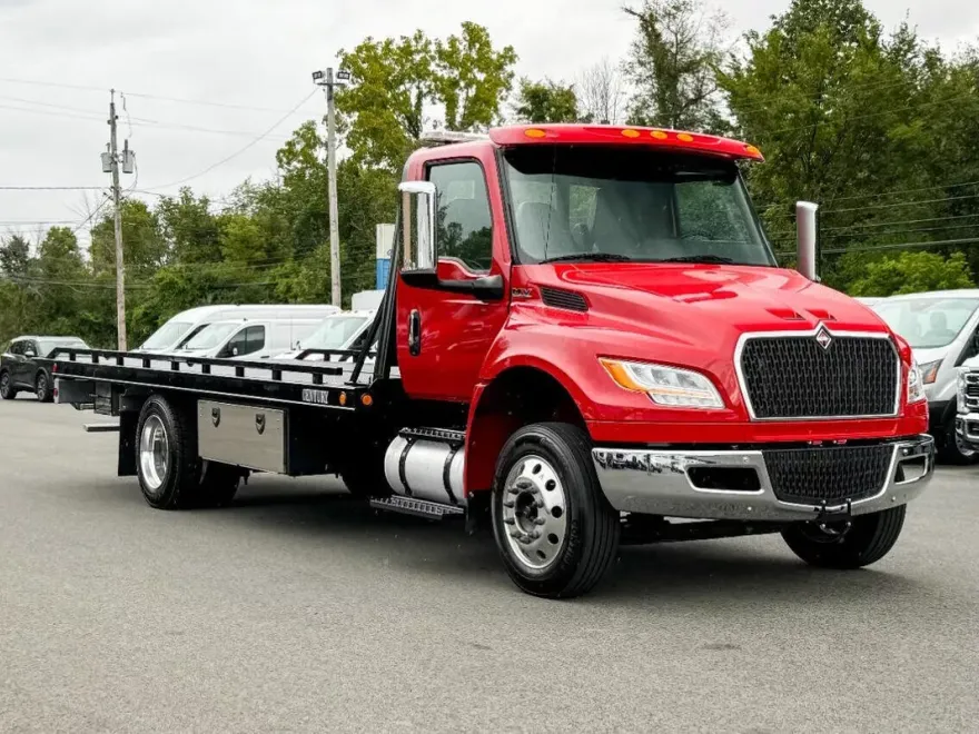 2025 International MV607 photo 1