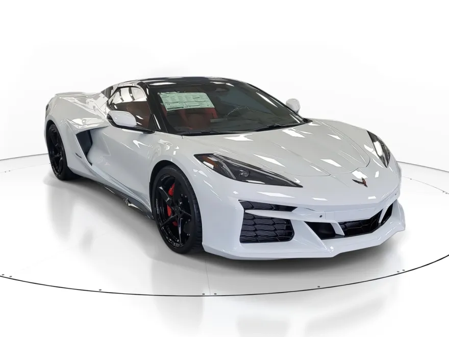 2025 Chevrolet Corvette E-Ray 3LZ photo 1