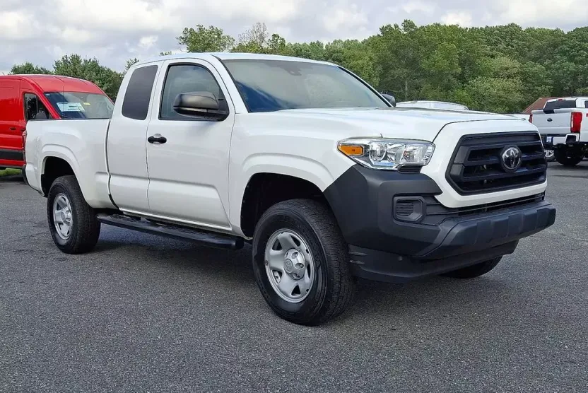 2021 Toyota Tacoma SR photo 1